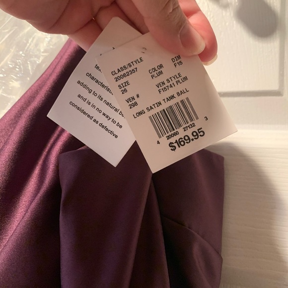 Brand New Bridesmaid Dress - Picture 3 of 5